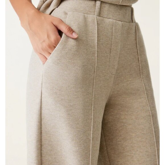 OGL FuzzLuxe High Waisted Straight Leg Pull On Pant Sz Medium Beige Stretchy Sof - Picture 10 of 15